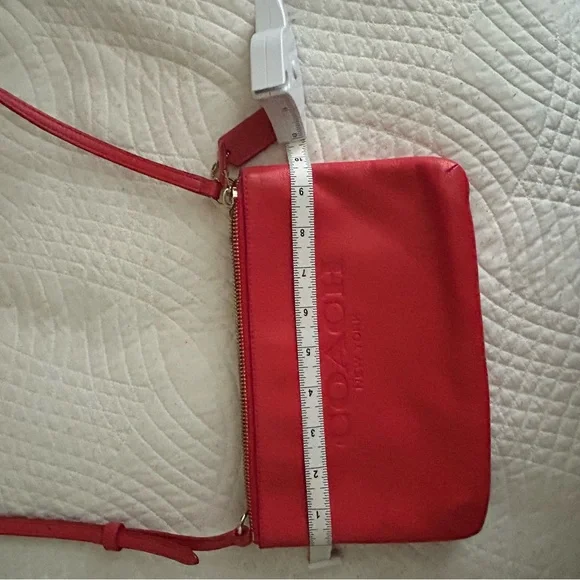Coach Red Crossbody Bag Sleek Modern Design - Picture 8 of 15